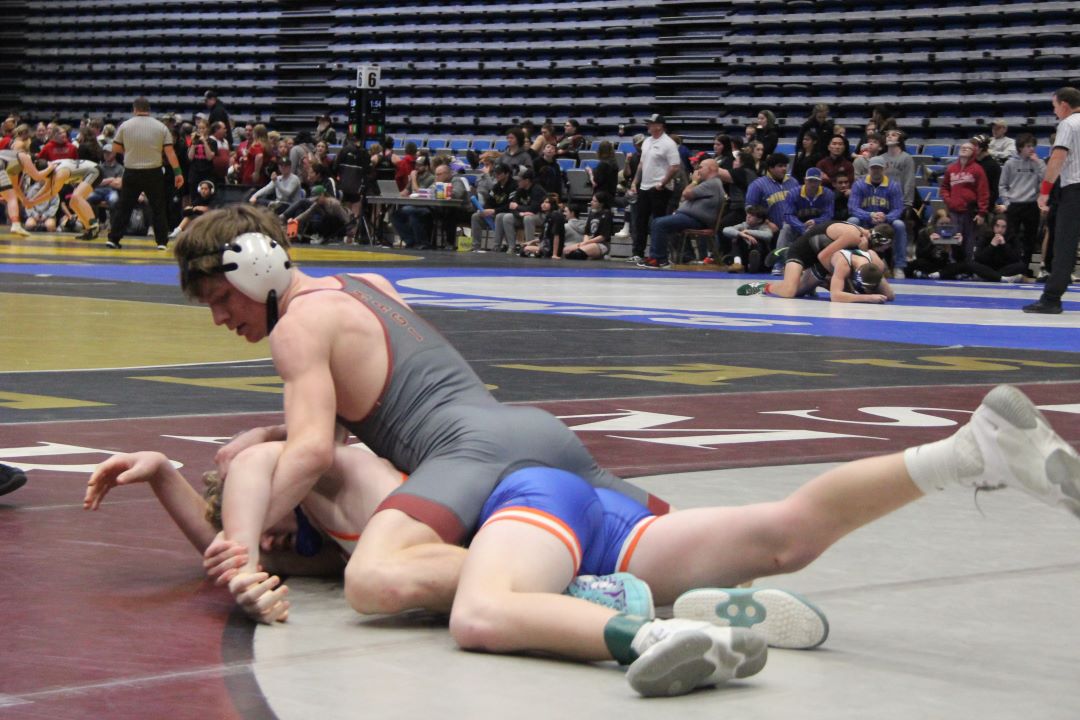 Boys Wrestling