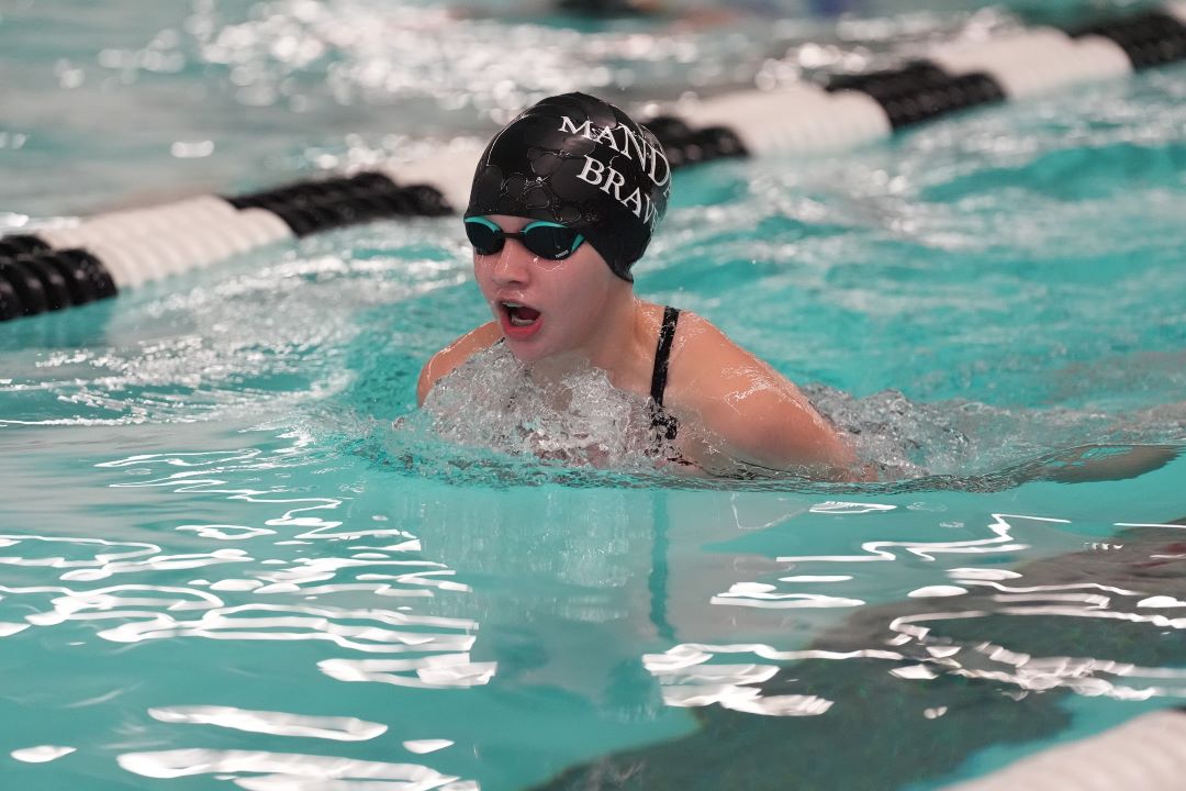 Girls Swim & Dive