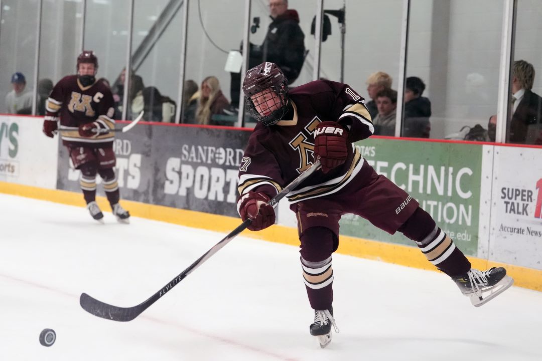Boys Hockey