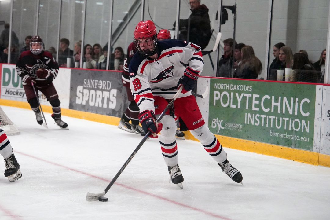 Boys Hockey