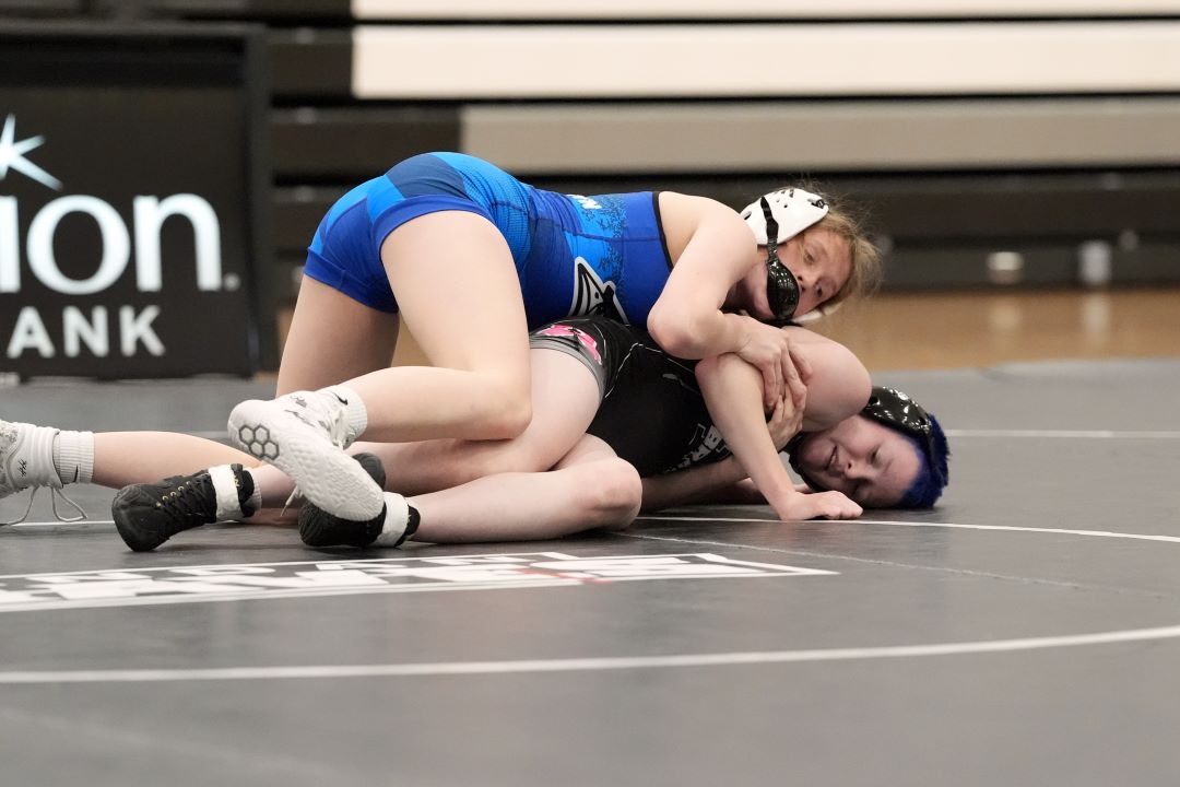 Girls Wrestling