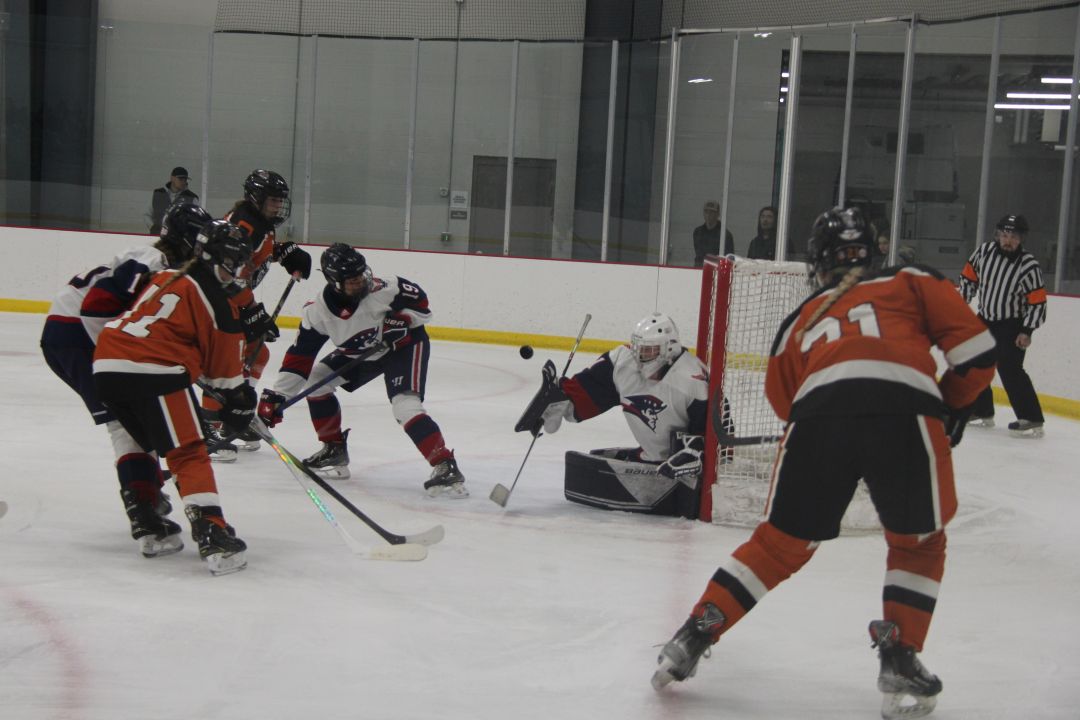 Girls Hockey