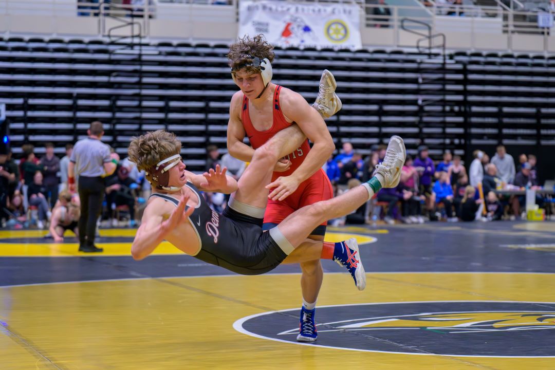 Boys Wrestling
