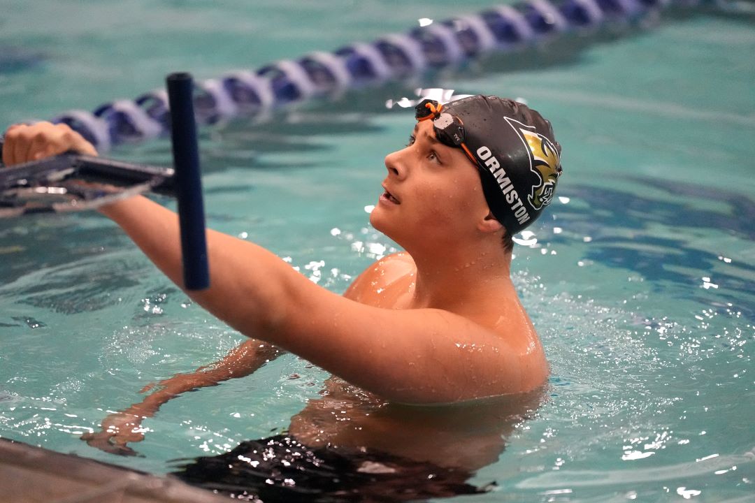 Boys Swim & Dive