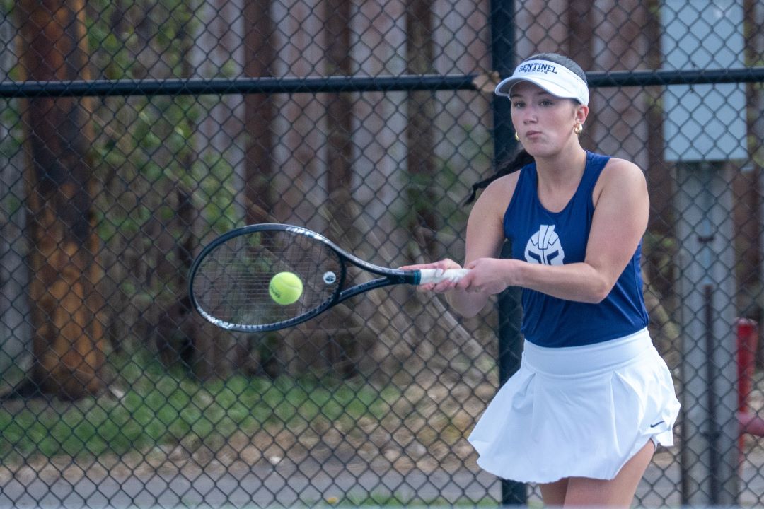 Girls Tennis