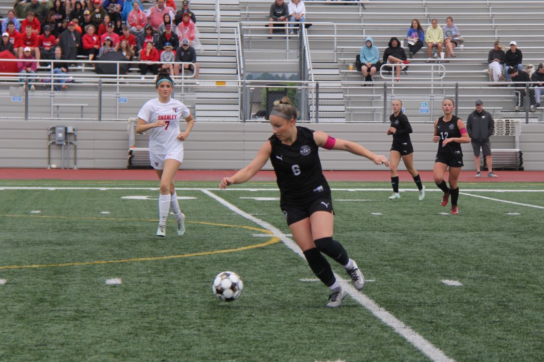 Fargo Shanley defeats Mandan, 3-0