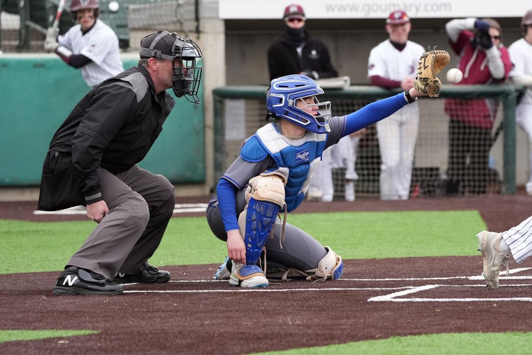 Bismarck St. Mary's Logo