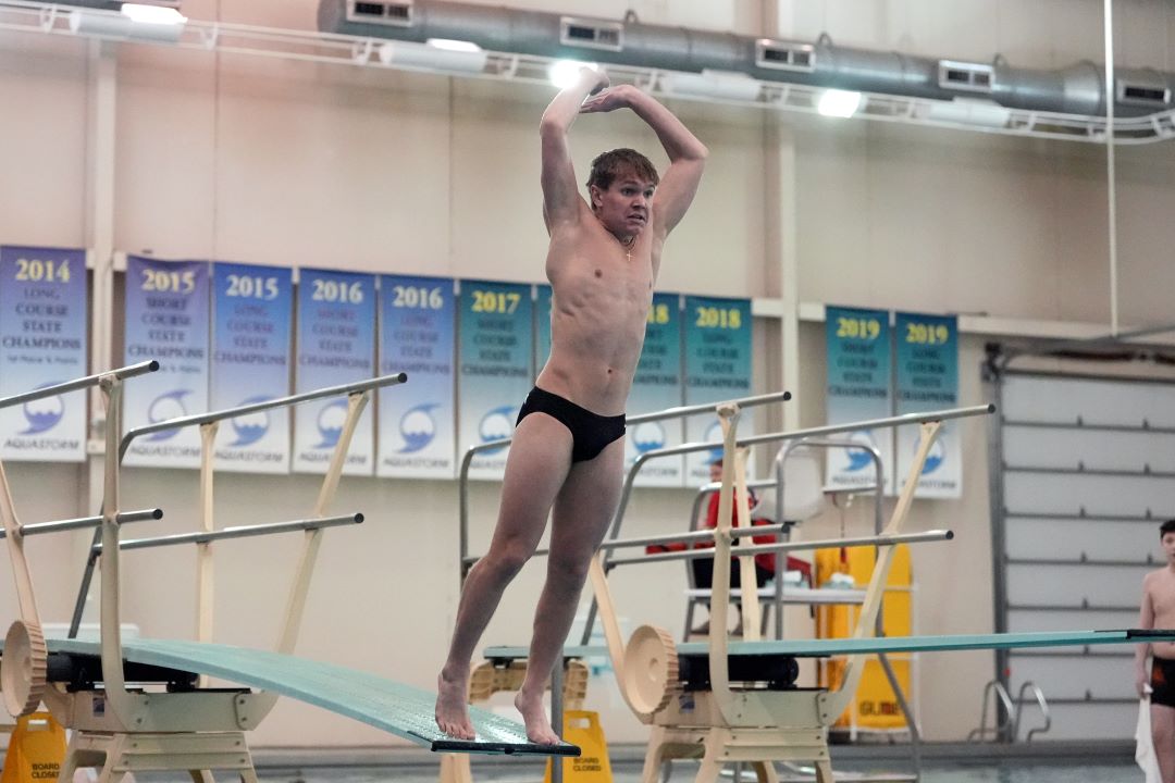 Boys Swim & Dive